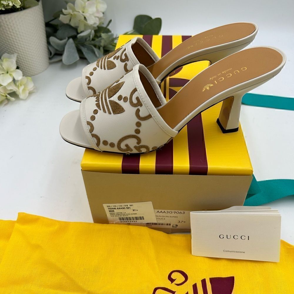 Women’s Gucci X Adidas, slide sandals, size 37.5 made in Italy - Picture 6 of 9